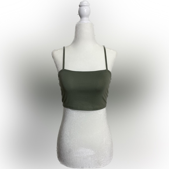 H&M Tops - NWOT Medium H&M Divided Basic Green Cropped Cami Tank Top